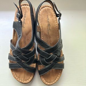 Women’s size 8 wedge sandal